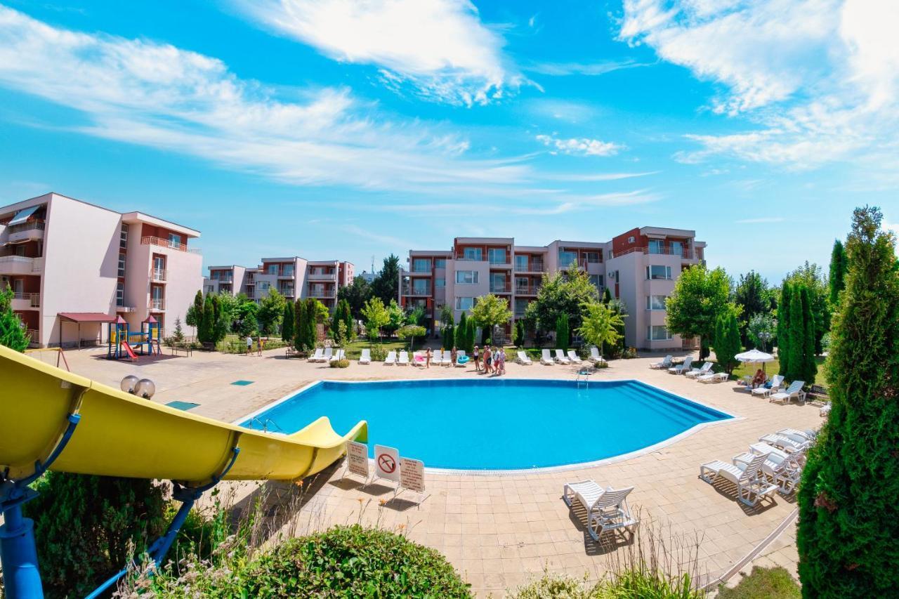 Nessebar Fort Club Apartments Slantchev Briag Extérieur photo