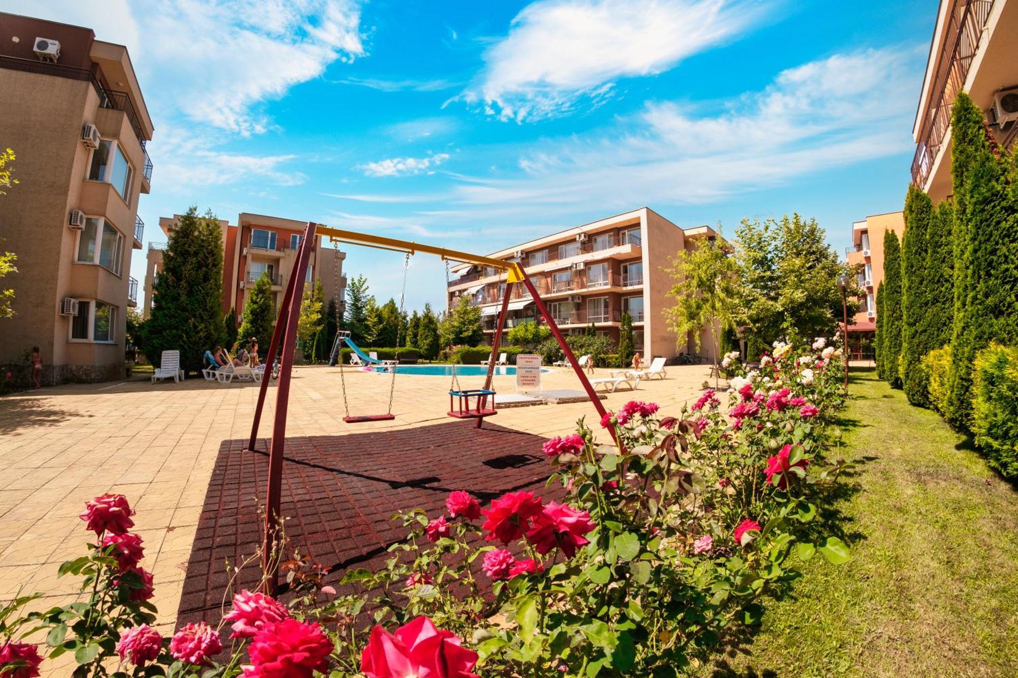 Nessebar Fort Club Apartments Slantchev Briag Extérieur photo
