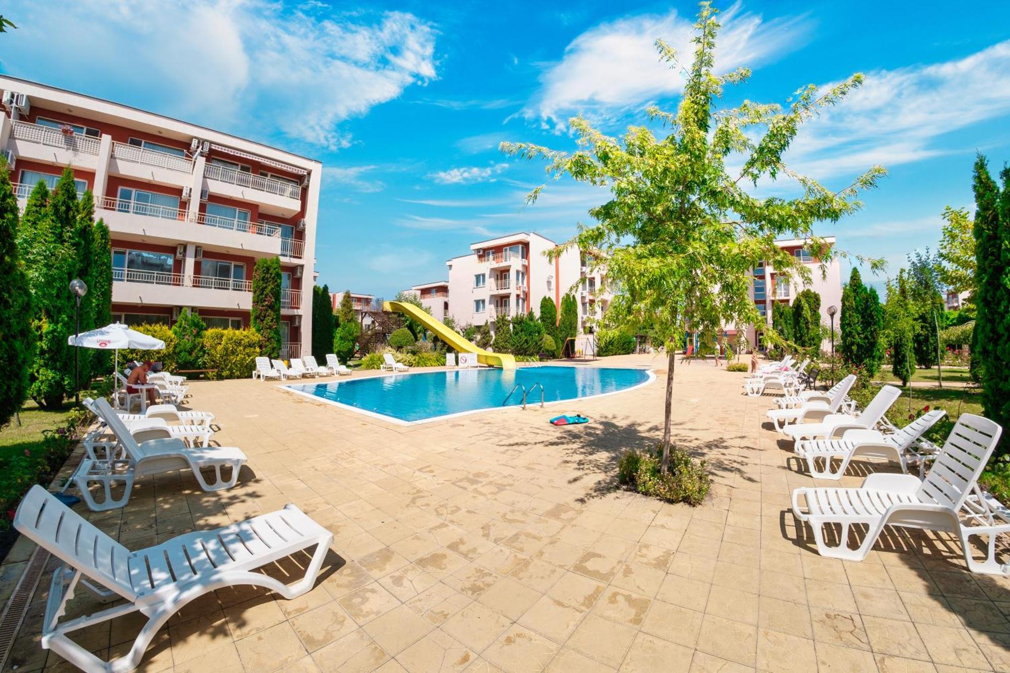 Nessebar Fort Club Apartments Slantchev Briag Extérieur photo